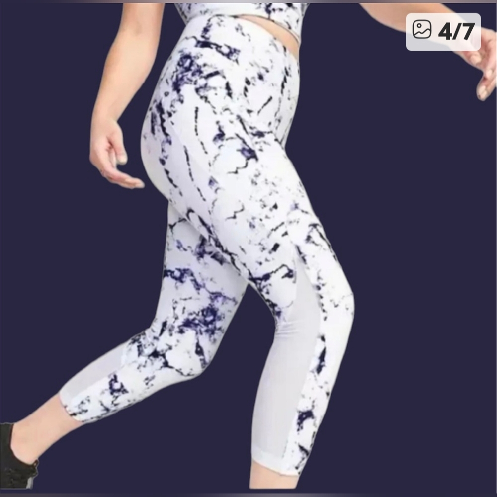 Nwot Old Navy Power Soft Light Marble Print Leggings Size XXL - Picture 3 of 10